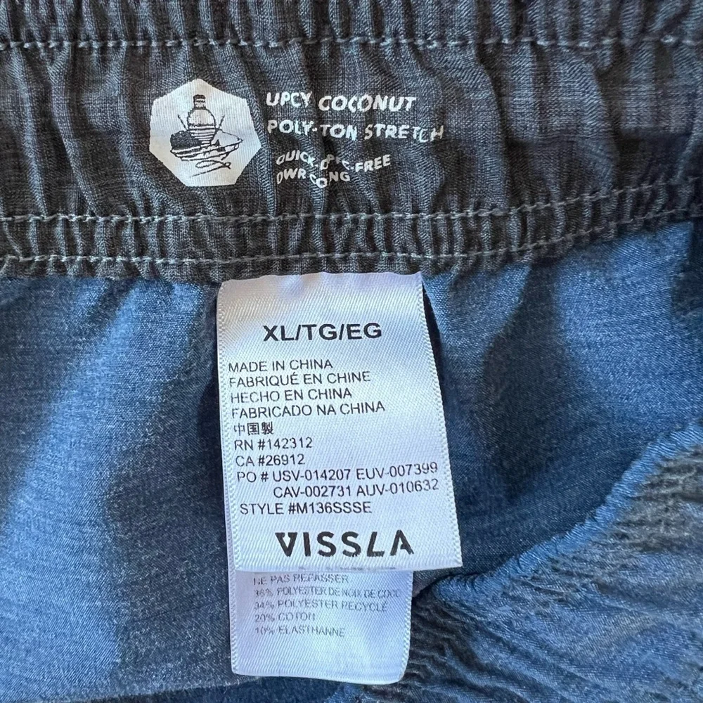 Vissla Men's Solid Sets 17.5” Ecolastic Swim Trunks in Dark Denim Blue, size XL
